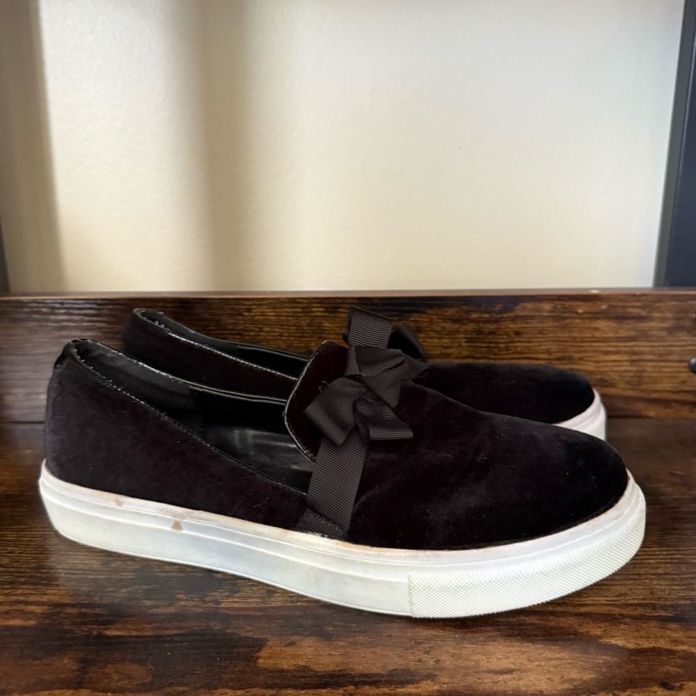 Catherine Malandrino Velvet Slip-On Black Shoes Bow Women’s Size 9